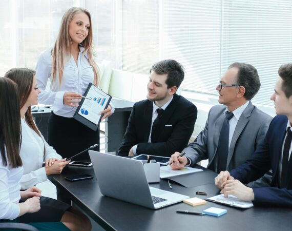 chup-anh-doanh-nghiep-S'Pencil-Agency